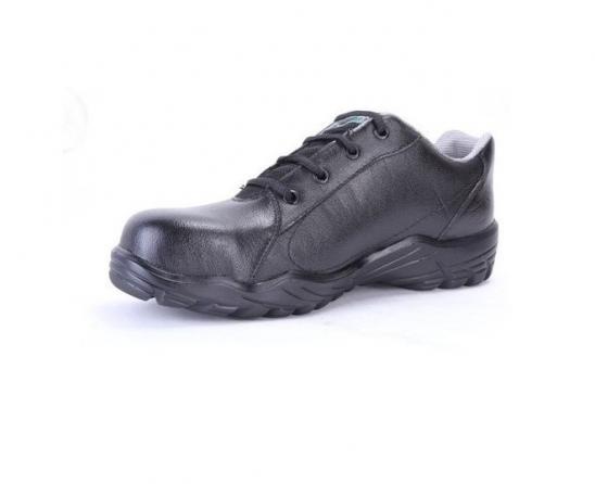 What is the lightest work shoe?